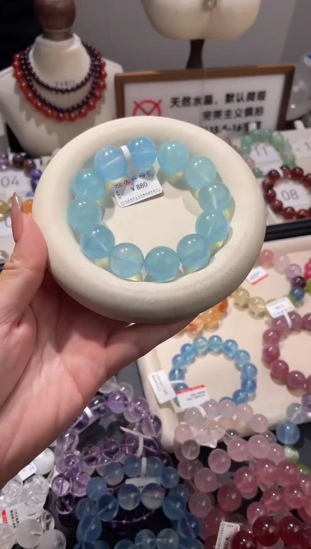 未镶嵌手链水晶拍10单发一串，错拍发随机一颗散珠