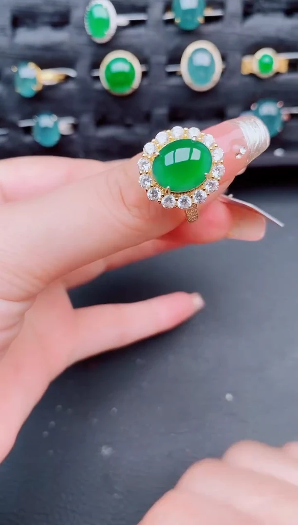 翡翠戒指银S925镶嵌天然a货翡翠500