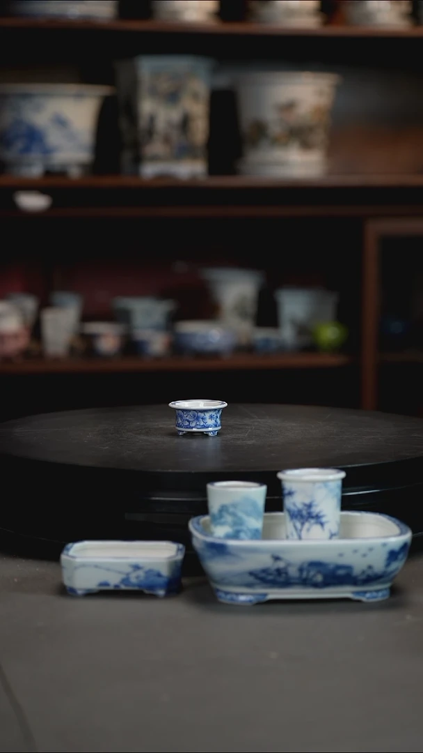 釉下青花手绘盆拖*哥釉下青花手绘盆 拖*哥