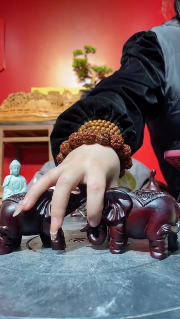 【闪购商品】风车木（黑檀木）其他(直播推荐)     黑檀大象一对