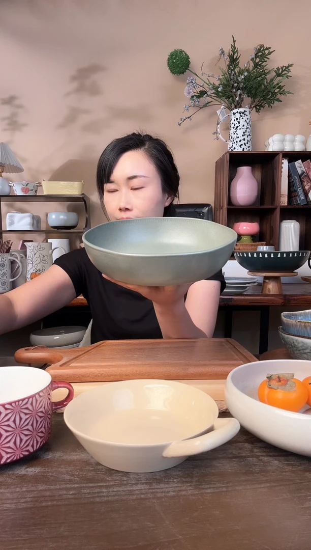 8.3英寸异形窑变绿深盘微瑕