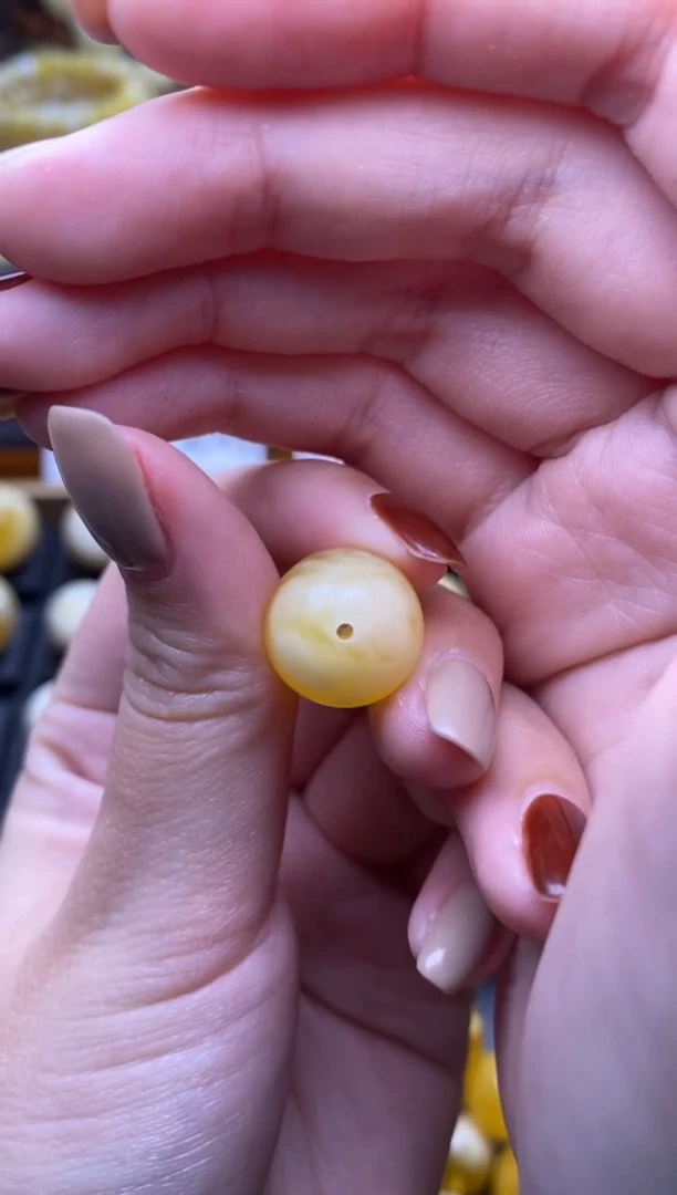 【闪购商品】琥珀裸石未镶嵌 大小姐珠宝严选88