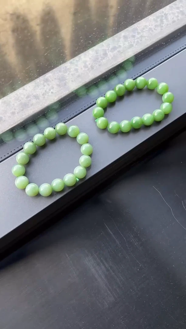 【闪购商品】和田玉手串未镶嵌约12mm+（多样性发一件）LHD018