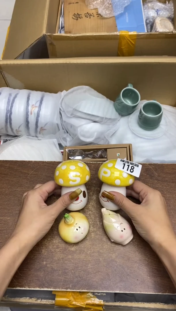 瓷片y****3隆莲瓷器欢迎大家