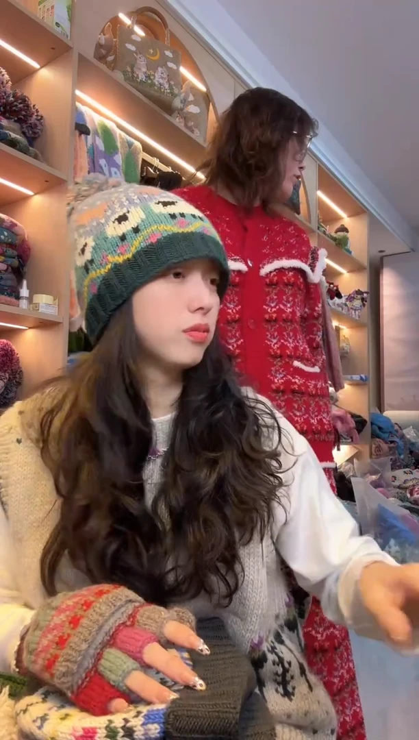 羊毛美利奴肖恩羊星空帽