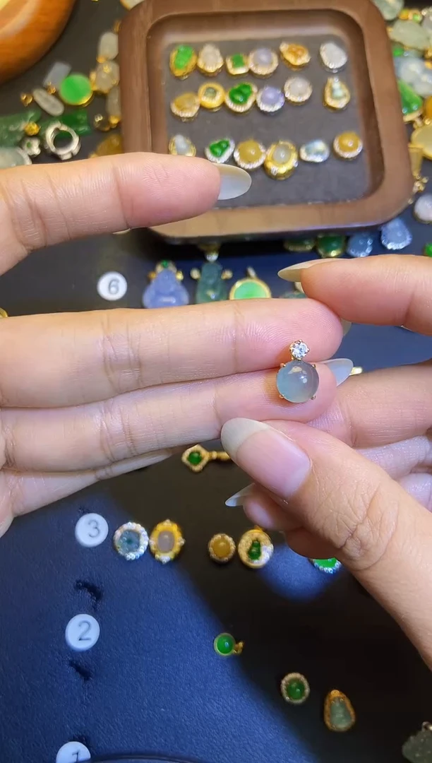 吊坠(不含链)银S925镶嵌翡翠1