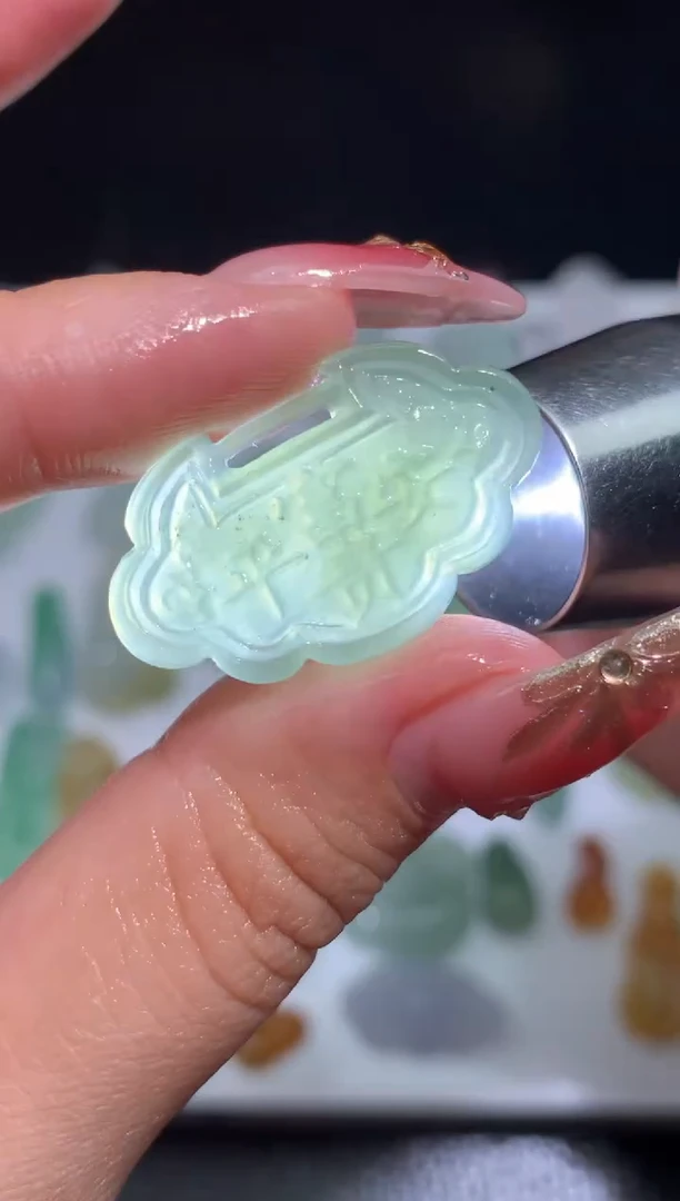 定制翡翠未镶嵌毛货