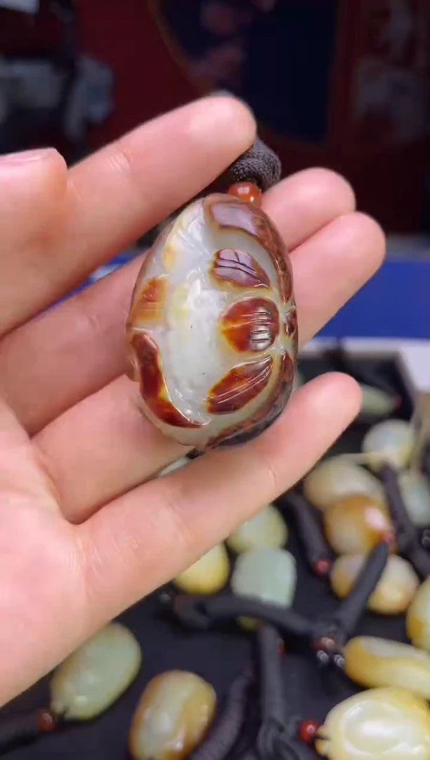 颈饰未镶嵌和田玉123