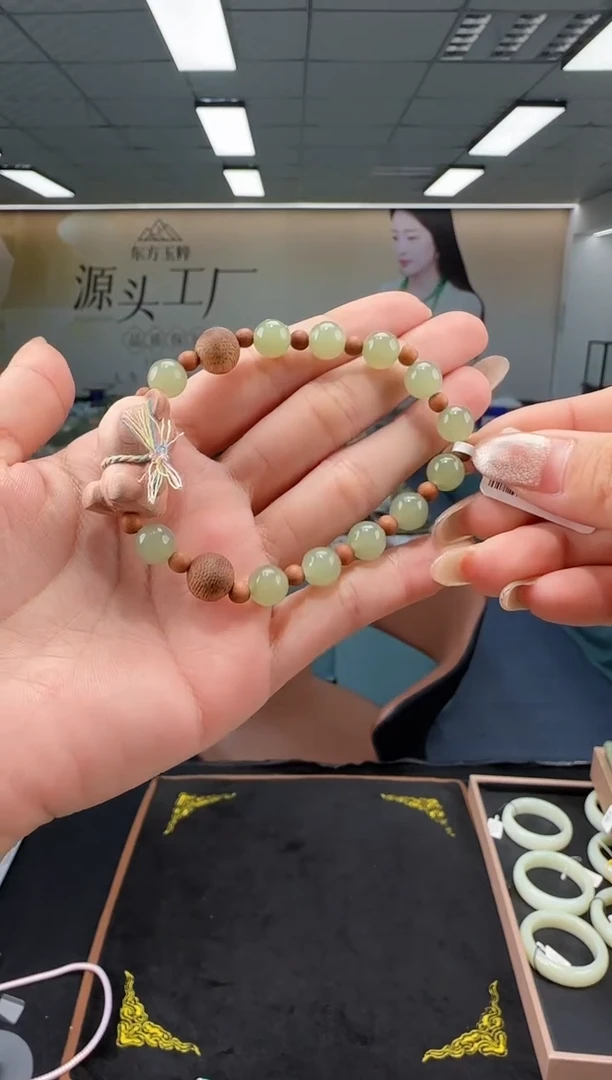 未镶嵌手串和田玉多样性发货 拍一发一