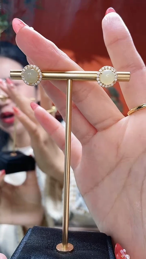 【闪购商品】和田玉耳钉未镶嵌耳钉