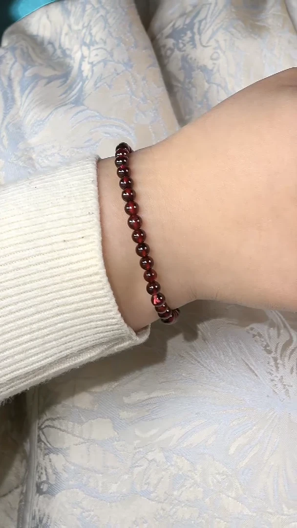 【闪购商品】石榴石手链未镶嵌多圈手链