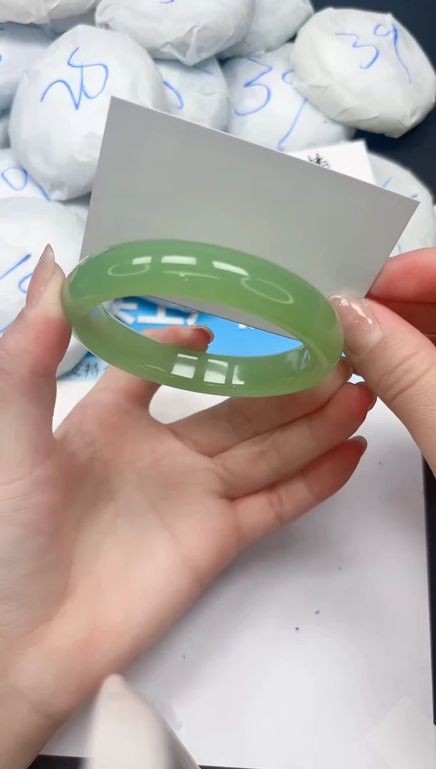 未镶嵌手镯石英质玉A140/6263