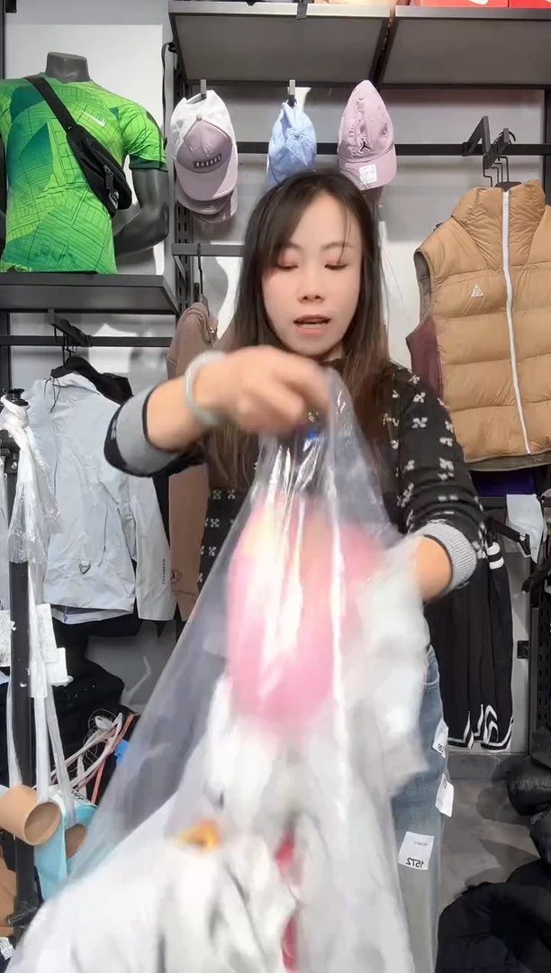 1159编码 耐克卫衣服饰过款为准 尺码5