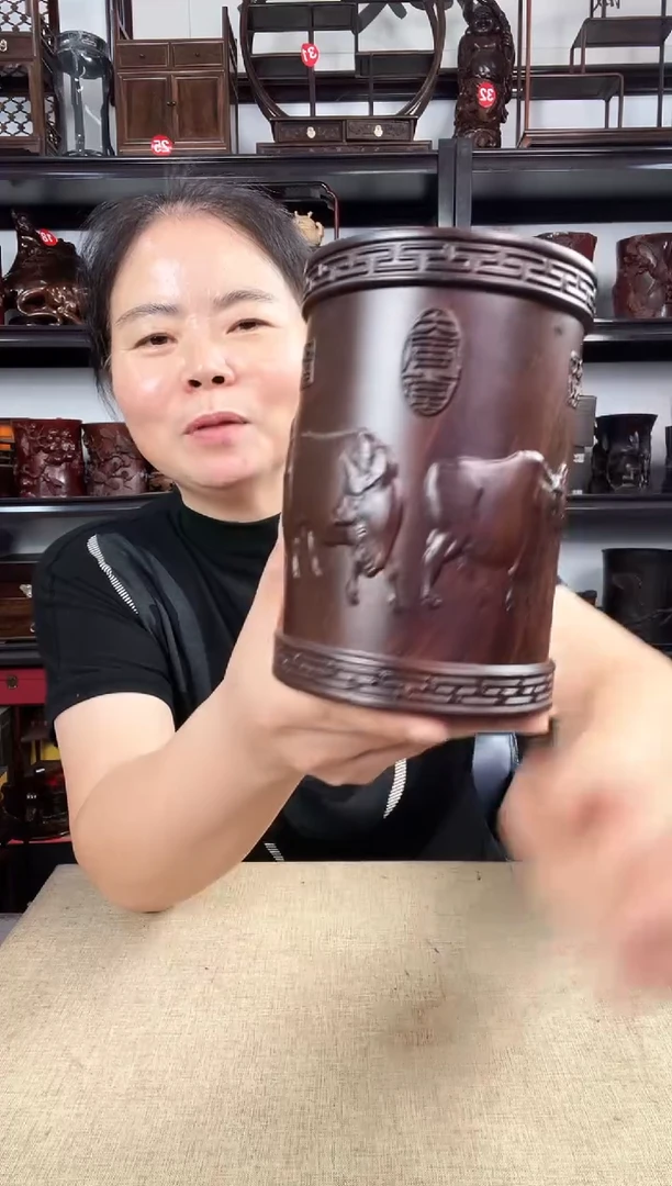 木大牛笔筒老李红木工艺品