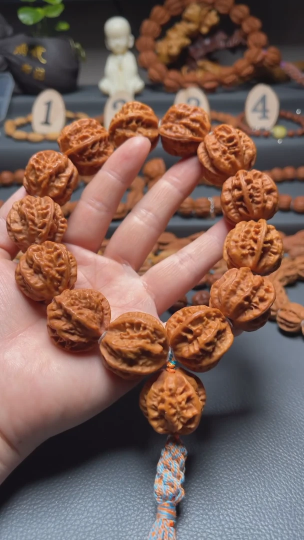 【闪购商品】文玩核桃吊坠核桃手串