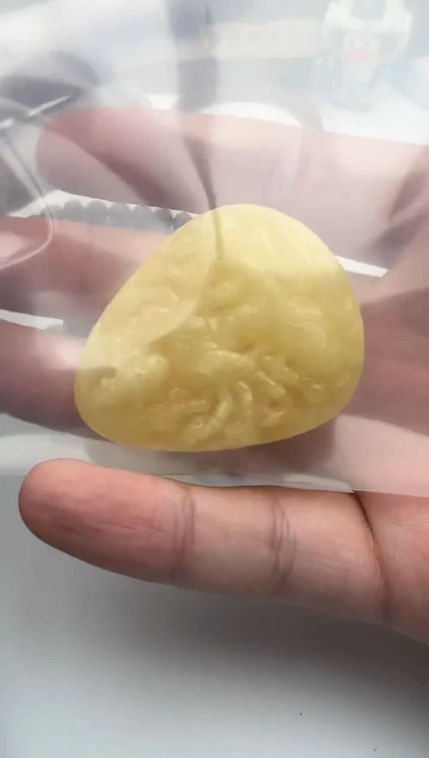 【闪购商品】蜜蜡裸石未镶嵌蜜蜡牌子
