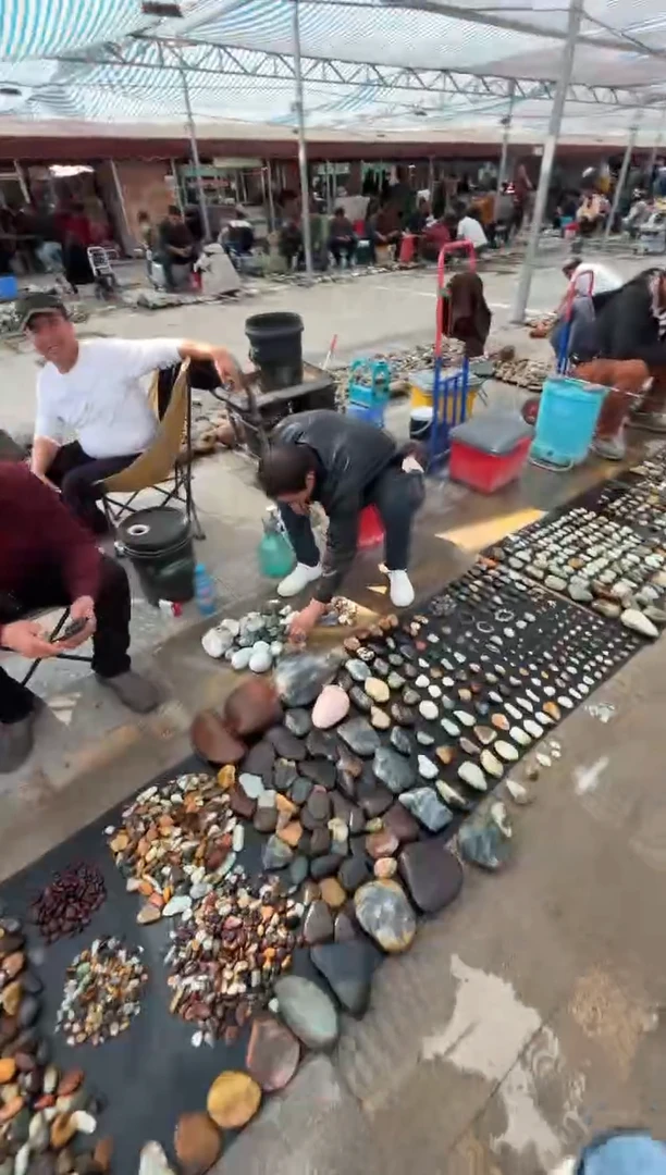 未镶嵌和田玉挂件和田玉