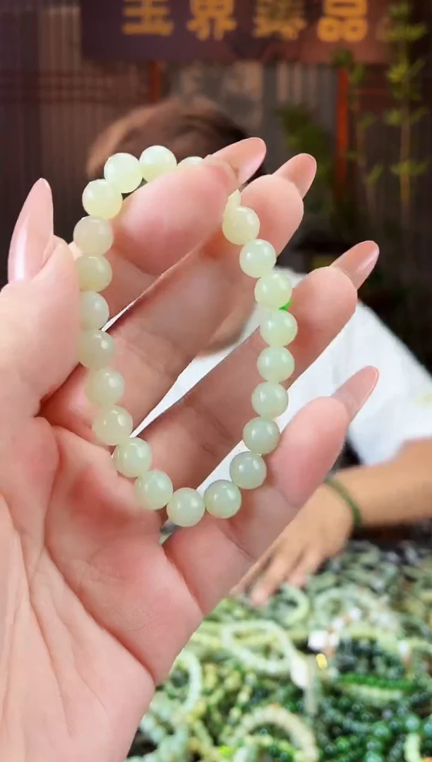 和田玉未镶嵌颈饰拍一发一