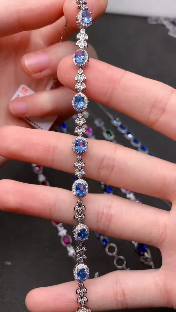 【闪购商品】海蓝宝石手链银S925镶嵌........