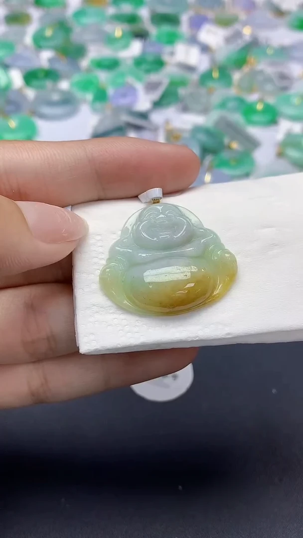 翡翠18K金镶嵌颈饰天然缅甸a货翡翠