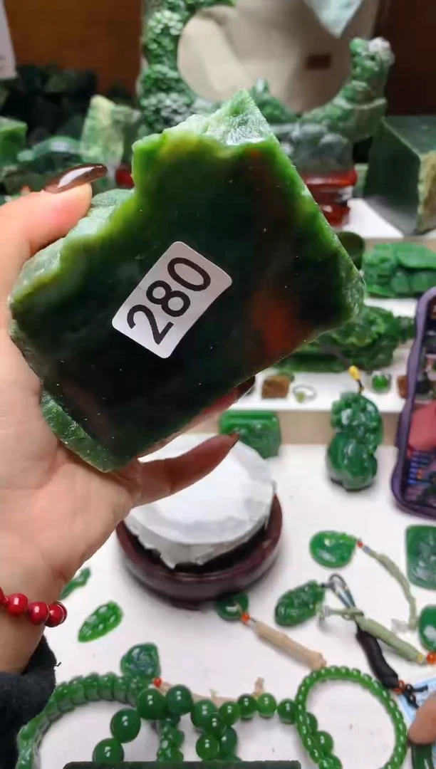 未镶嵌和田玉珠宝半成品1