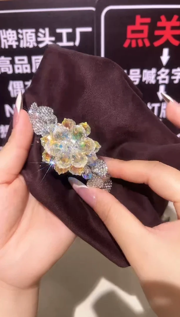 无铜合金精品饰界