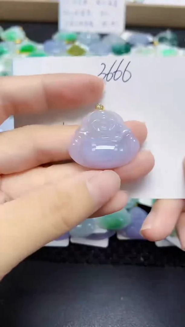 翡翠未镶嵌颈饰天然缅甸翡翠A货