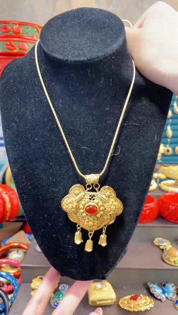 【闪购商品】非遗花丝镶嵌吊坠如意锁加链子