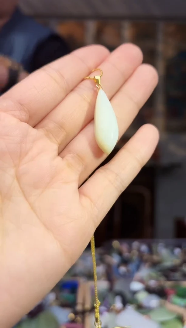 【闪购商品】和田玉挂件18K金镶嵌拍一发一多样性发货