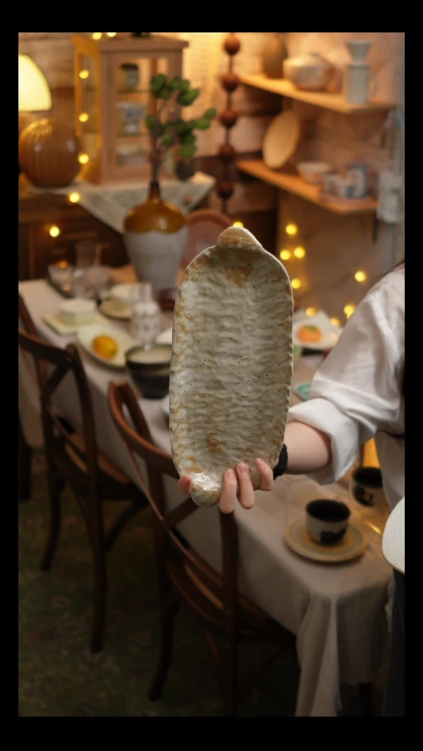 瓷片雾里工作室 鱼盘1个