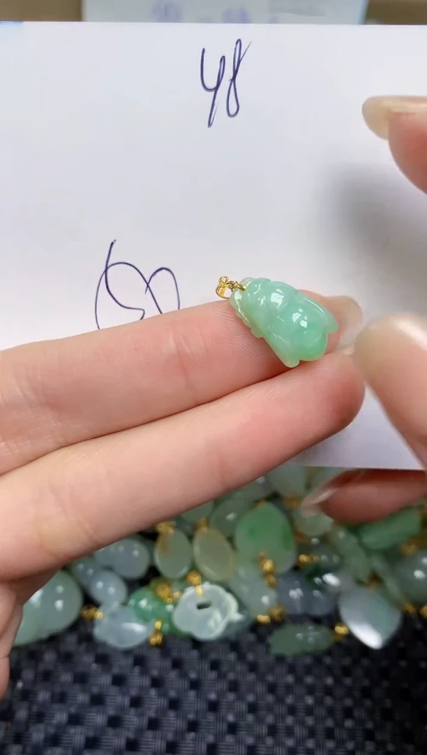 【闪购商品】翡翠颈饰18K金镶嵌天然缅甸A货翡翠