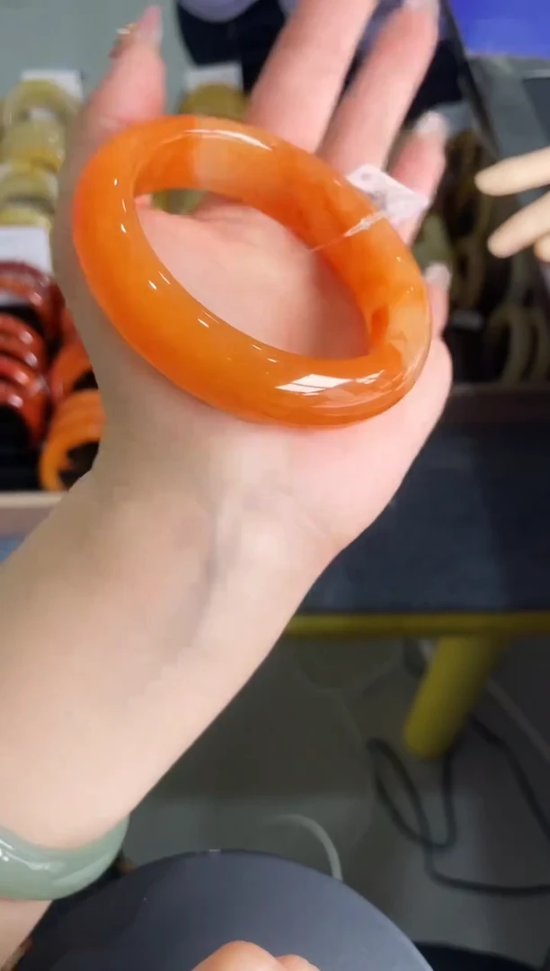 未镶嵌手镯石英质玉z64-HHB56+