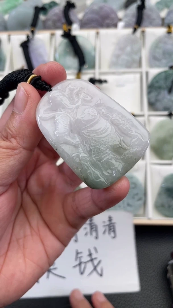 颈饰未镶嵌翡翠天然缅甸翡翠A货14