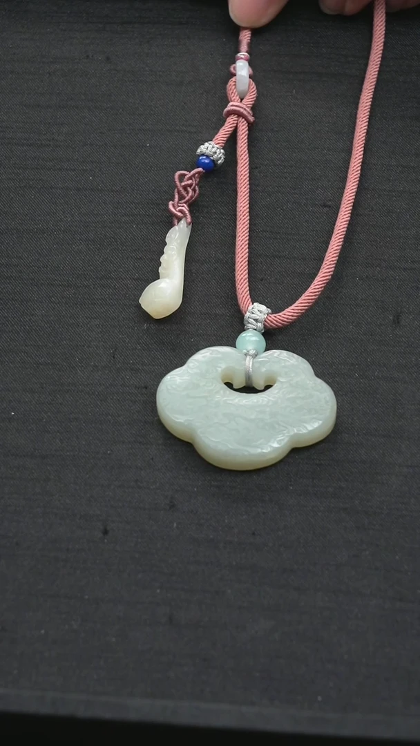 【闪购商品】和田玉颈饰未镶嵌如意