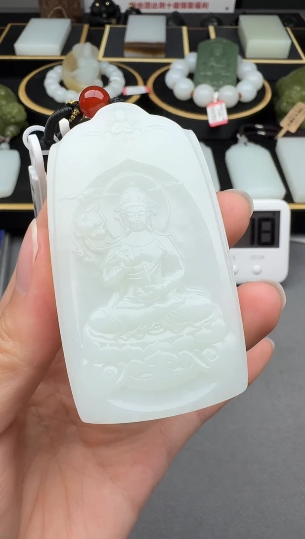 颈饰未镶嵌和田玉3
