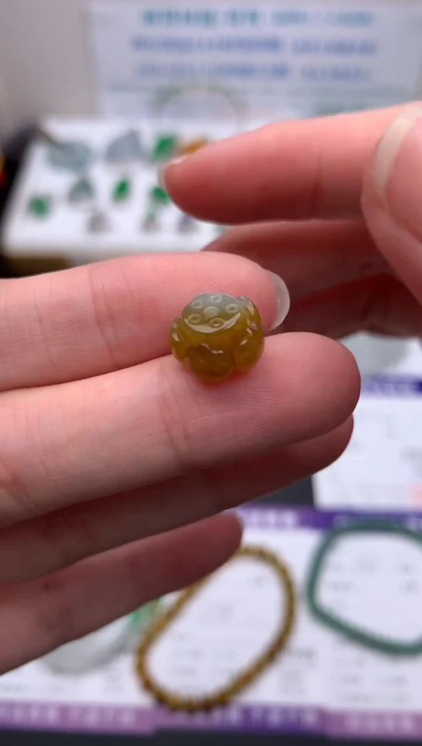 【闪购商品】定制翡翠未镶嵌模式推广期24小时鉴赏期