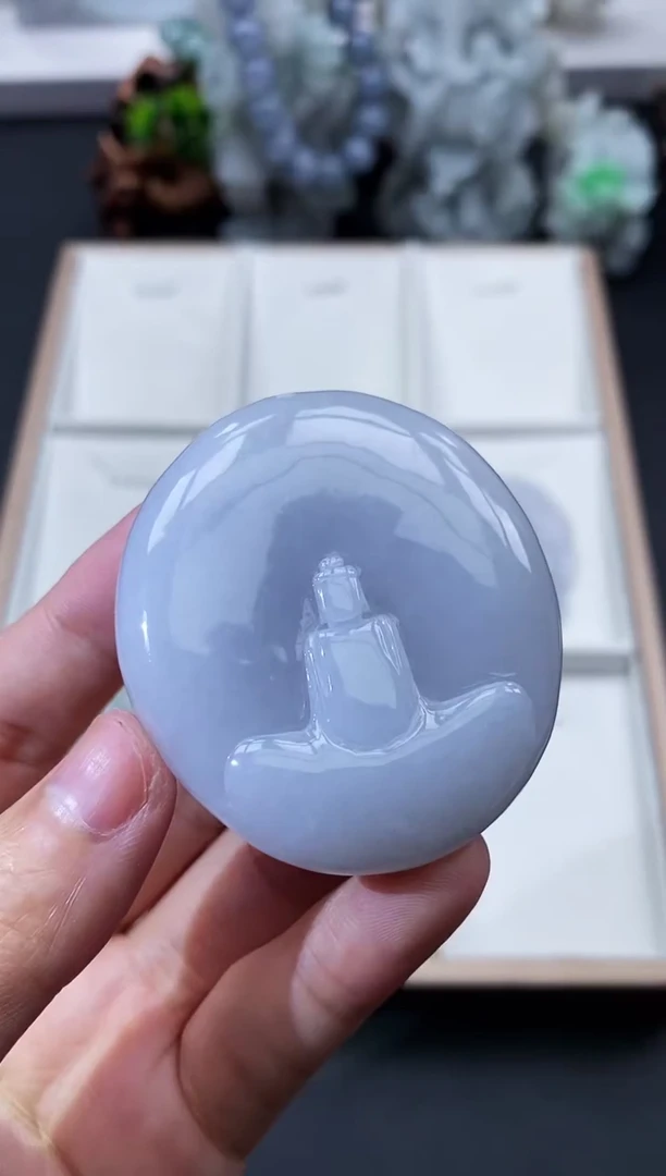 翡翠未镶嵌颈饰天然缅甸A货翡翠