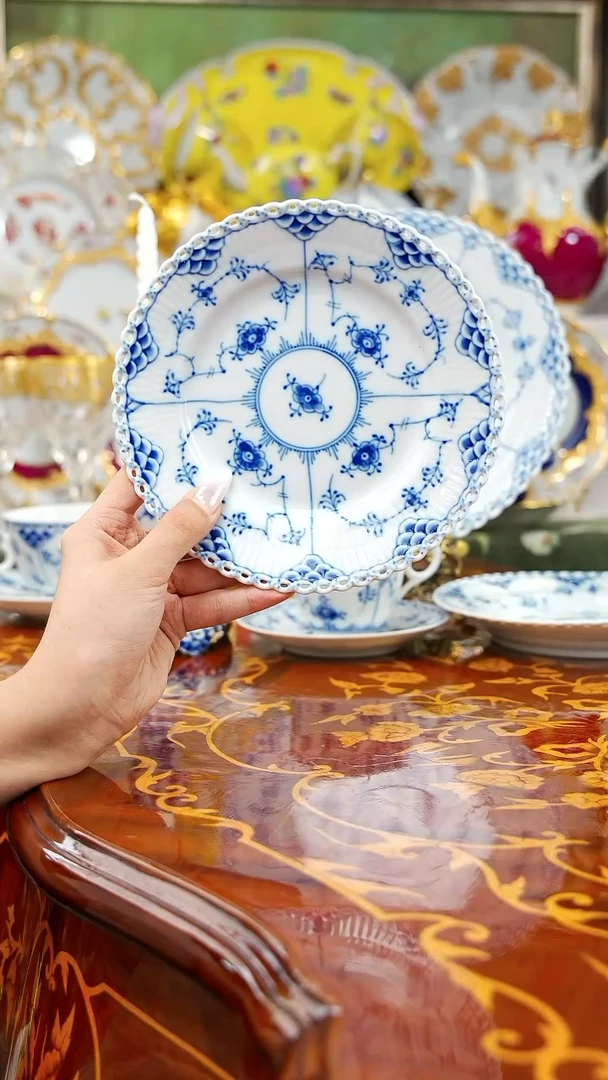 瓷米多家中古瓷器如图所示196