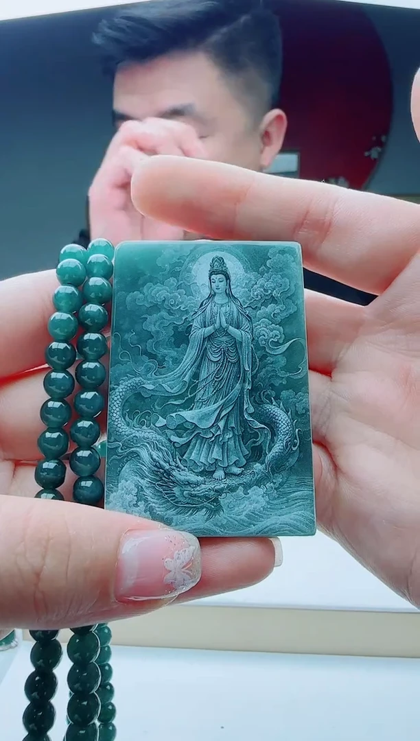 颈饰未镶嵌翡翠多样性发其一