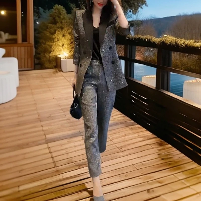 【大爱美依缘】新款轻奢气质时尚翻领拼接亮片修身显瘦前西服两件套