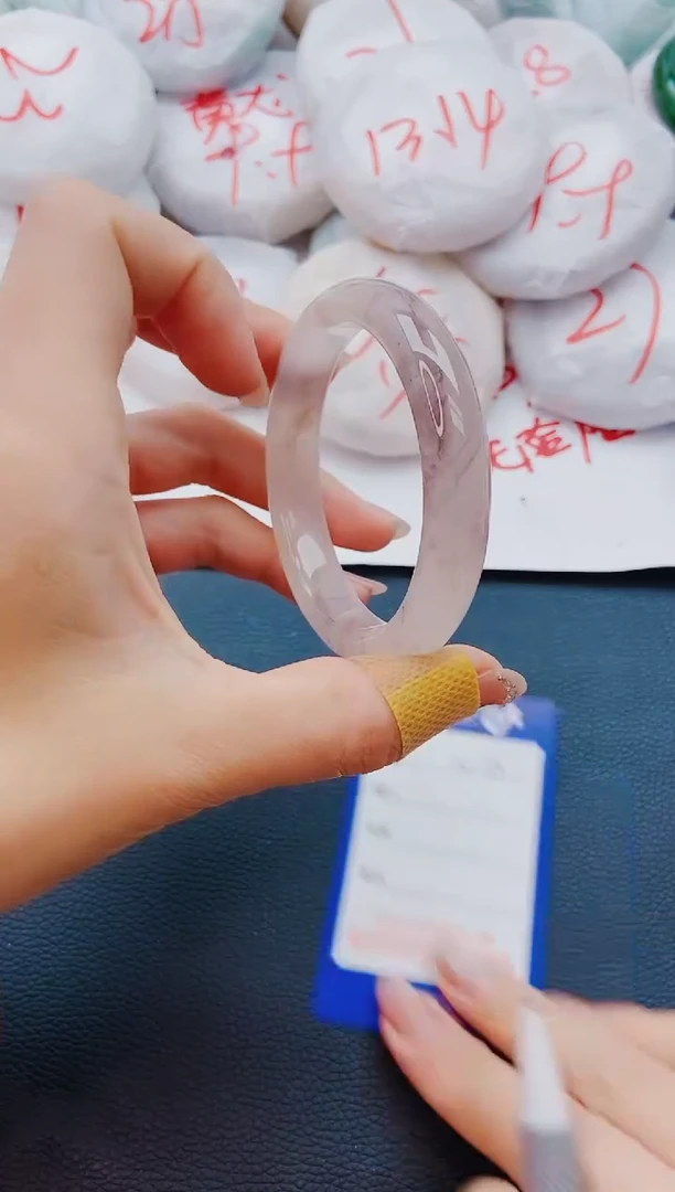 石英质玉手镯未镶嵌K16-53-54