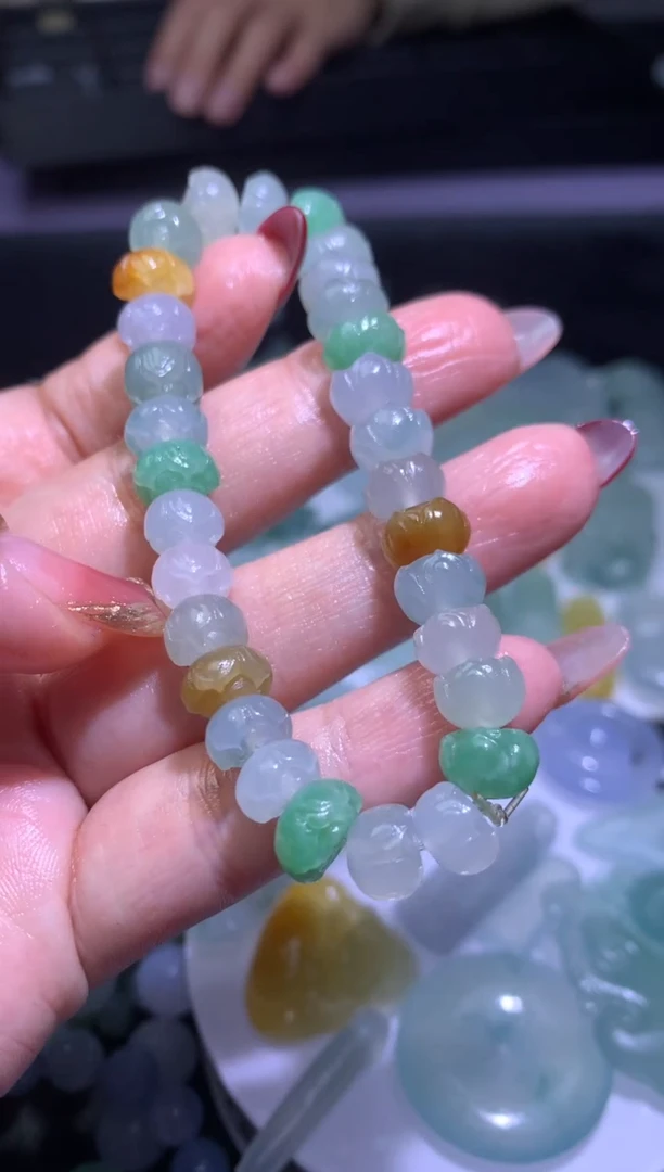 【闪购商品】定制翡翠未镶嵌毛货