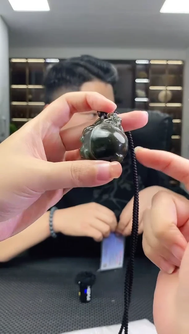 颈饰未镶嵌和田玉龙龟手把件-3