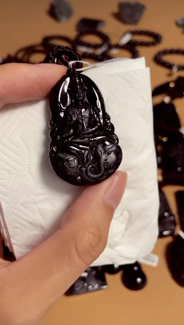 翡翠未镶嵌颈饰天然翡翠a货