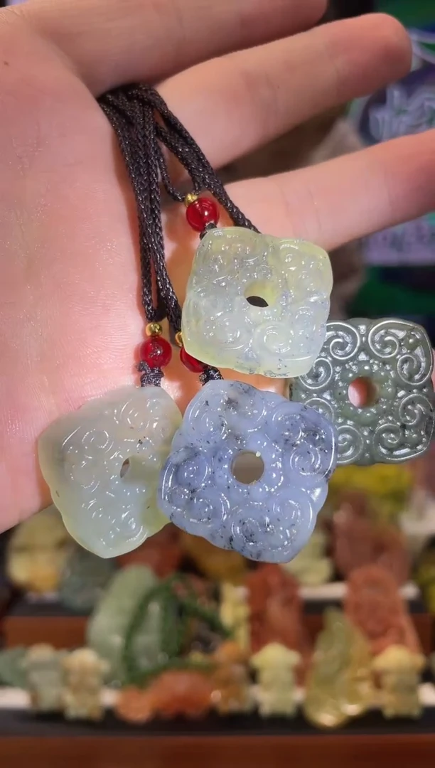【闪购商品】岫玉吊坠未镶嵌多样性发货*拍一发一