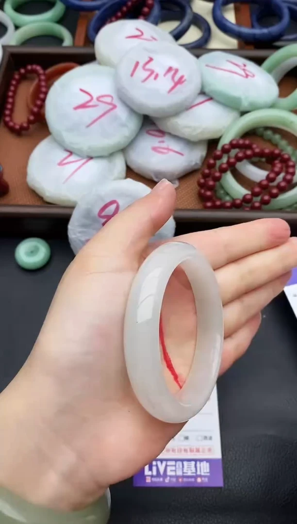 未镶嵌手镯石英质玉250+54/55