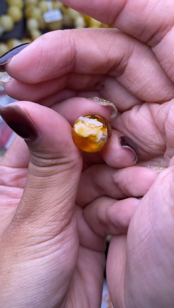 裸石琥珀未镶嵌大小姐珠宝19