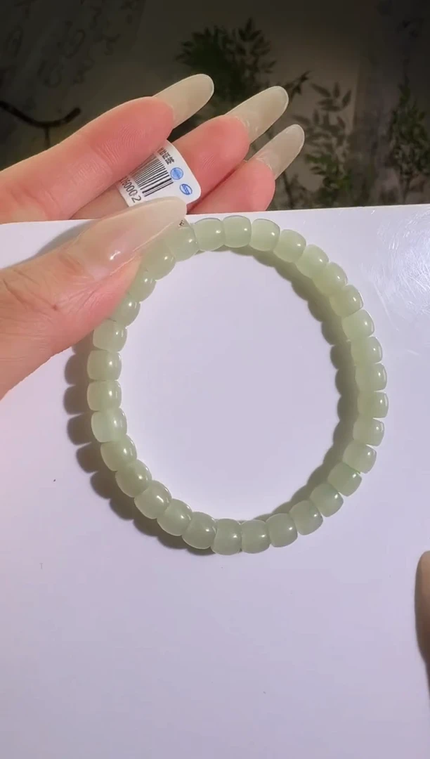 手串未镶嵌和田玉直切手串  p