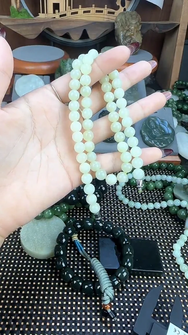 吊坠(不含链)未镶嵌和田玉1