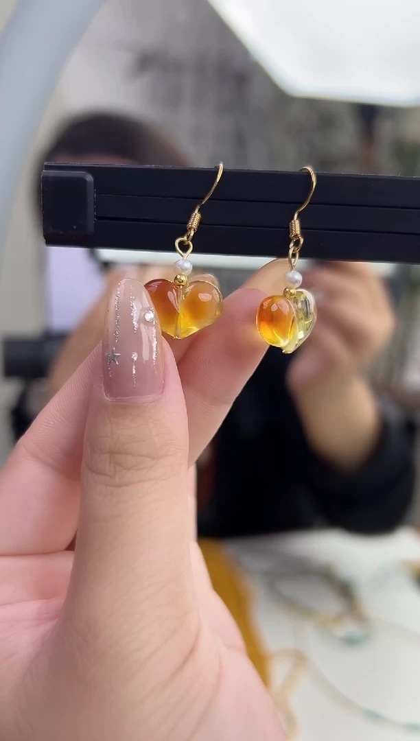 裸石琥珀未镶嵌天然琥珀蜜蜡耳坠 多样性发一对